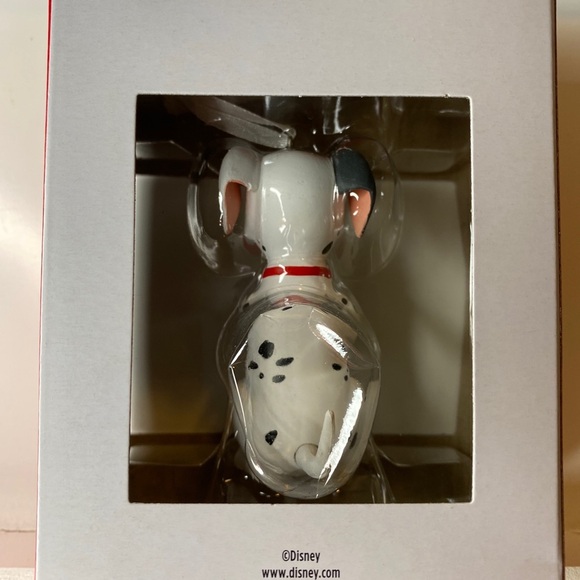101 Dalmations Hallmark Ornament 2021 New in Box - Picture 2 of 2